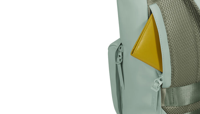 Compartimento trasero secreto