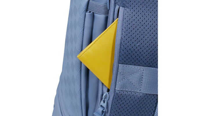 Compartimento trasero secreto