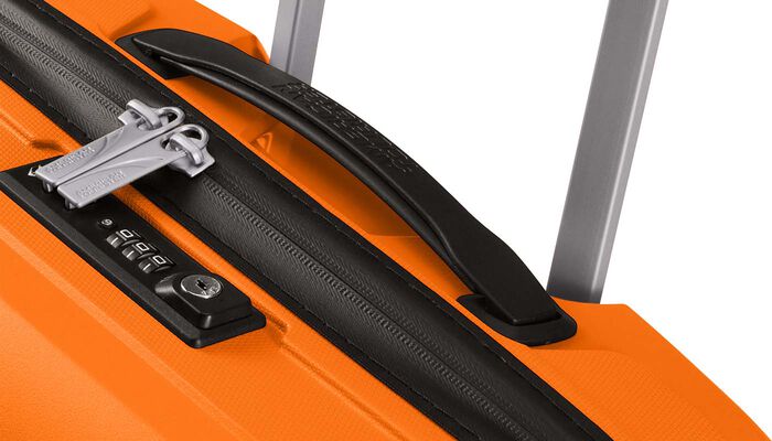 Cremallera con revestimiento hidrófugo