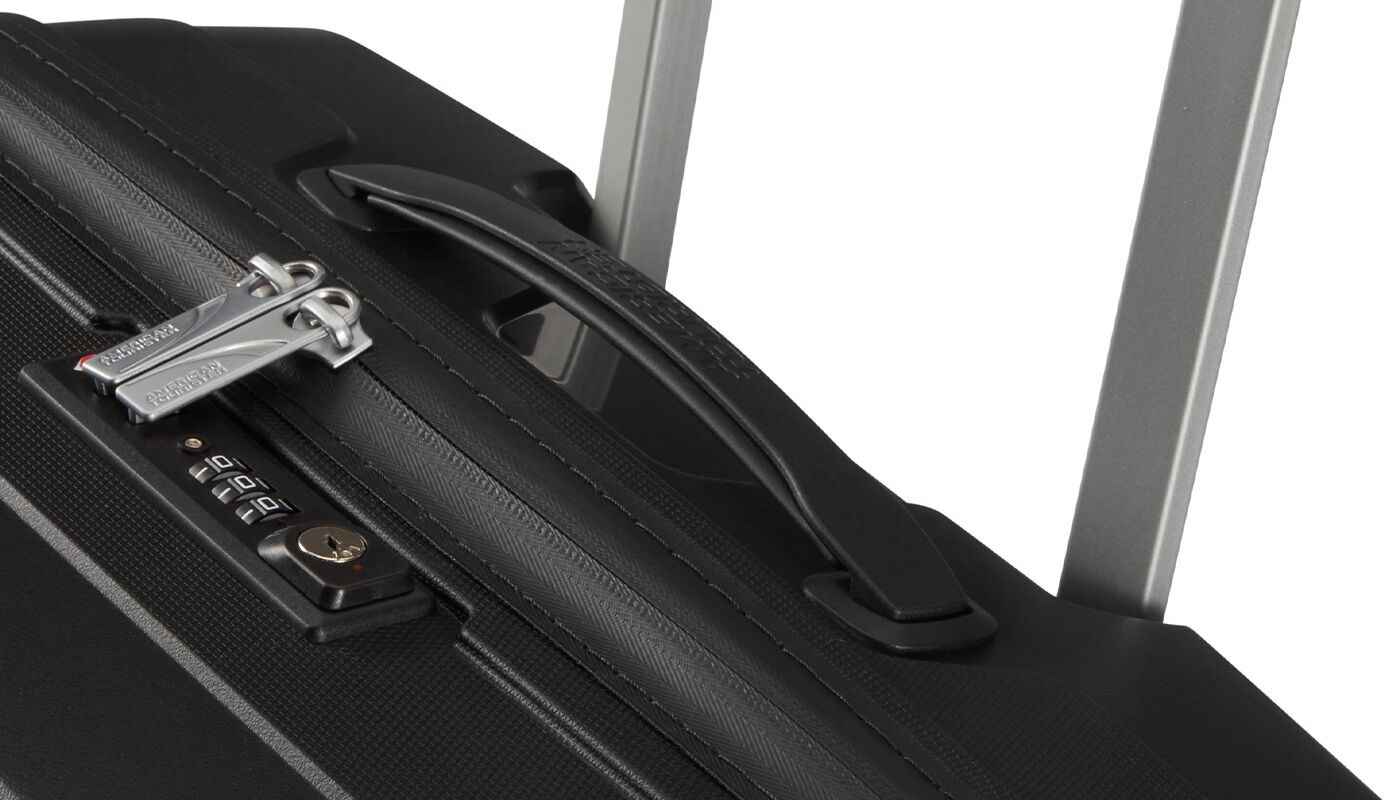 Airconic 55cm Equipaje de cabina Onyx Black | American Tourister