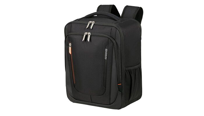 Política de equipaje de mano gratuito a bordo de Ryanair y Wizz Air