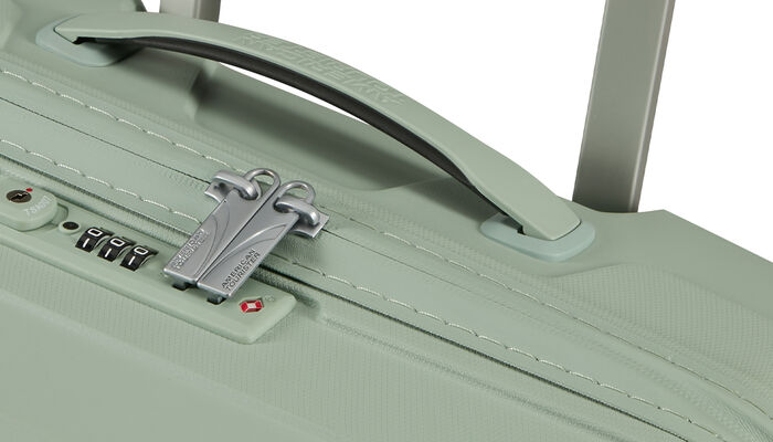 Cremallera con revestimiento hidrófugo