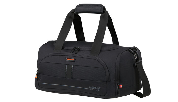 Política de equipaje de mano gratuito a bordo de Ryanair y Wizz Air