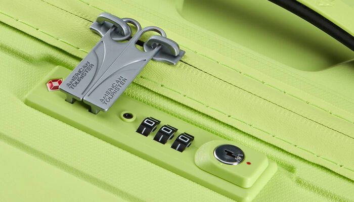 Cremallera con revestimiento hidrófugo