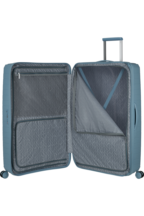 American Tourister FastForward Spinner 83/31 TSA EXP 83cm  Steel Blue American Tourister FastForward Spinner 83/31 TSA EXP 83cm  Steel Blue