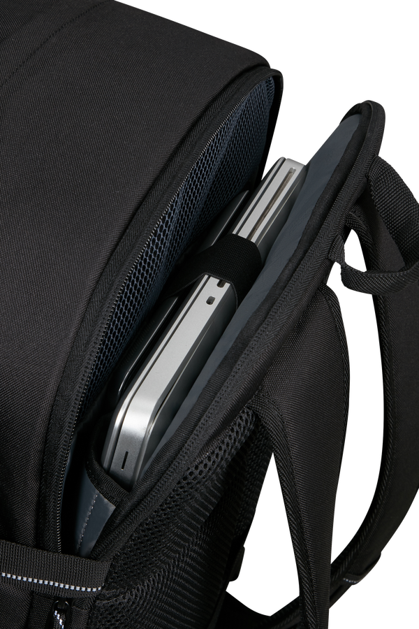 American Tourister Upventure LAPT. BACKPACK 17.3'  Negro