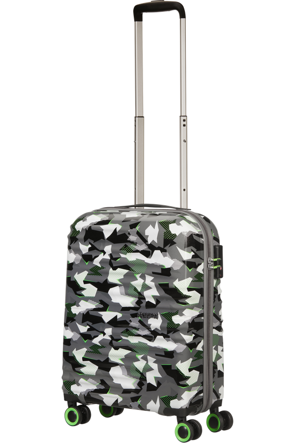 American Tourister Wavetwister Spinner TSA Print 55cm  Camo/Acid Green