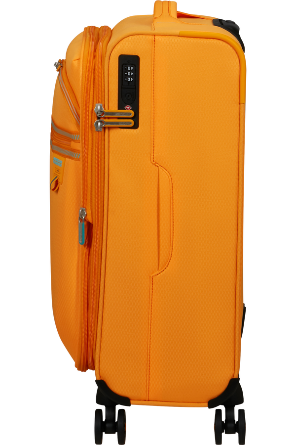 American Tourister Aerospin Spinner Expandable S  Radiant Orange American Tourister Aerospin Spinner Expandable S  Radiant Orange