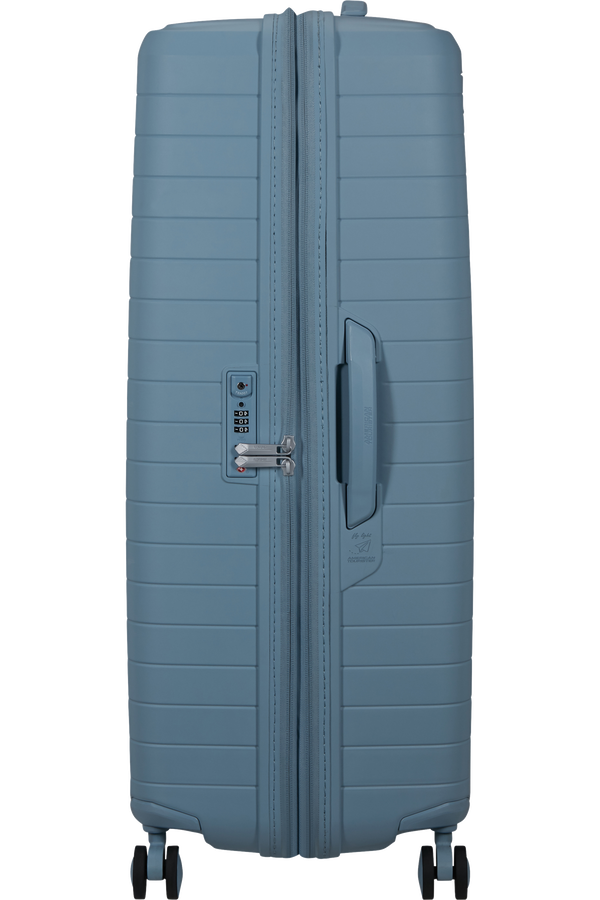 American Tourister FastForward Spinner 83/31 TSA EXP 83cm  Steel Blue American Tourister FastForward Spinner 83/31 TSA EXP 83cm  Steel Blue