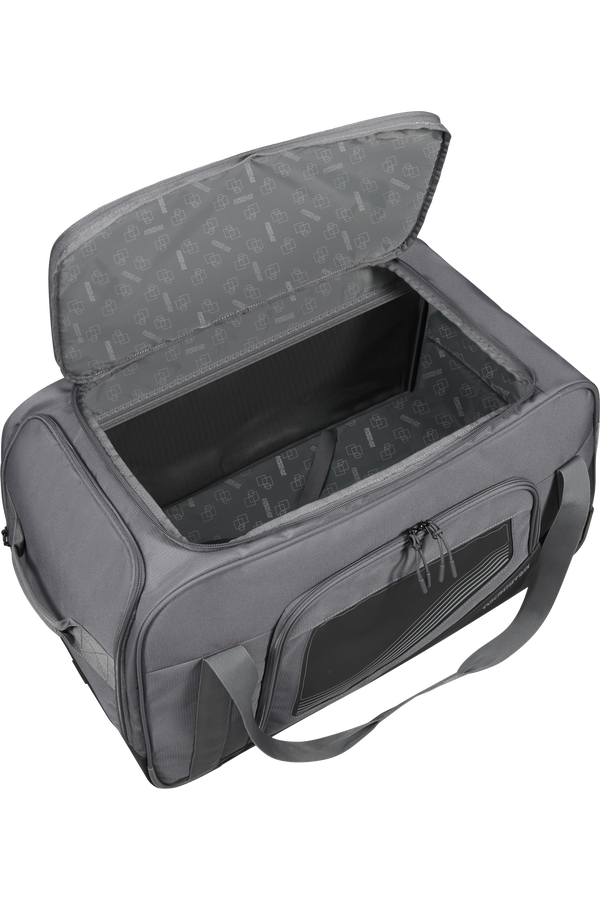 American Tourister City Racer Duffle with Wheels M  Negro American Tourister City Racer Duffle with Wheels M  Negro