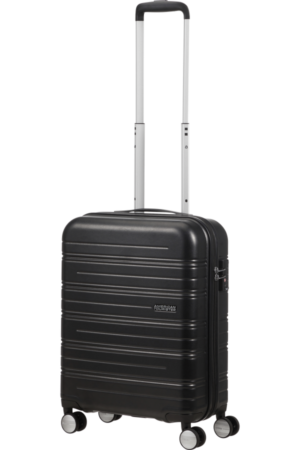 American Tourister High Turn SPINNER 55/20 TSA 55cm  Matte Black American Tourister High Turn SPINNER 55/20 TSA 55cm  Matte Black