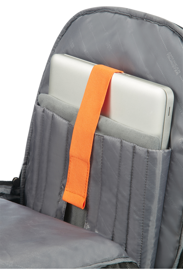 American Tourister Urban Groove Office Backpack  39.6cm/15.6inch Negro