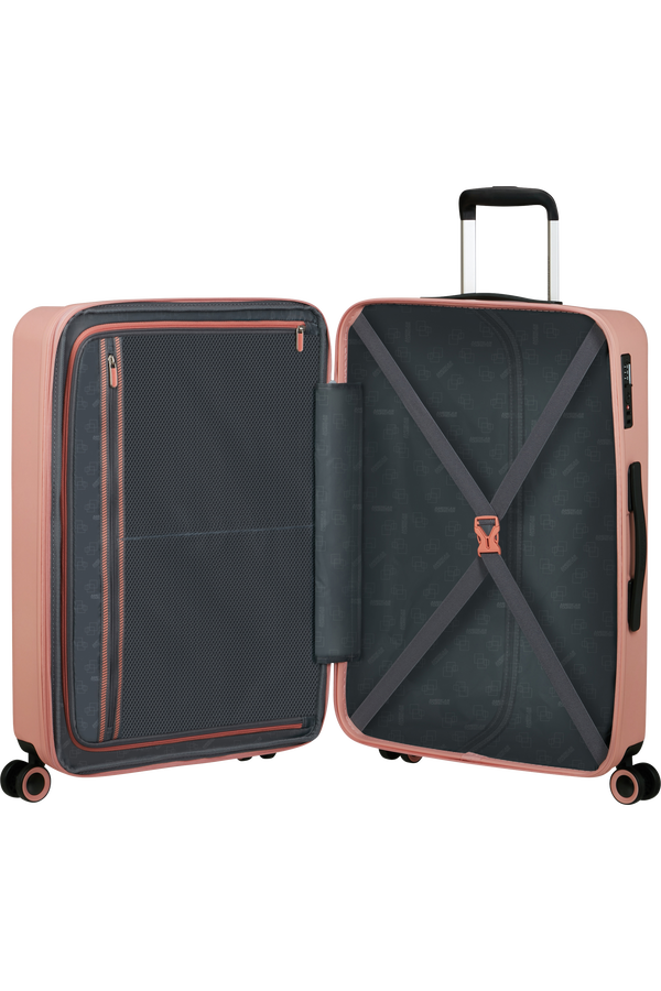 American Tourister Dynabelt Spinner EXP TSA 66cm  Sandy Rose American Tourister Dynabelt Spinner EXP TSA 66cm  Sandy Rose
