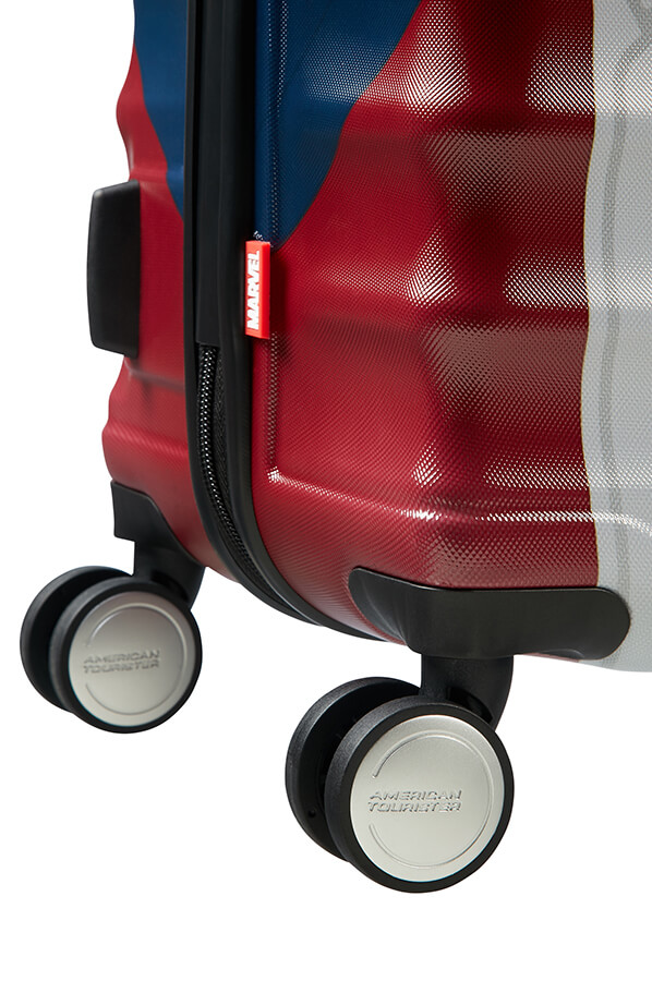 Wavebreaker Spinner 55cm America Close-Up | American España